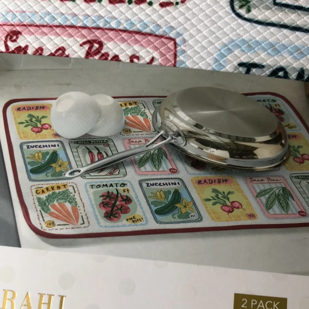 Isaac Mizrahi Kitchen Vegetable Print Drying Mats